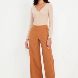 Old Navy Wide-Leg High Waist Pants in Camel